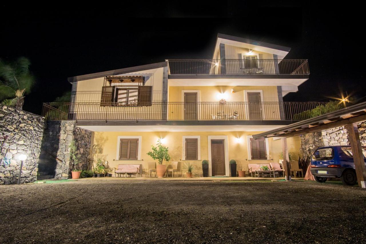 פיידימונטה אטנאו Villa Gusmano מראה חיצוני תמונה