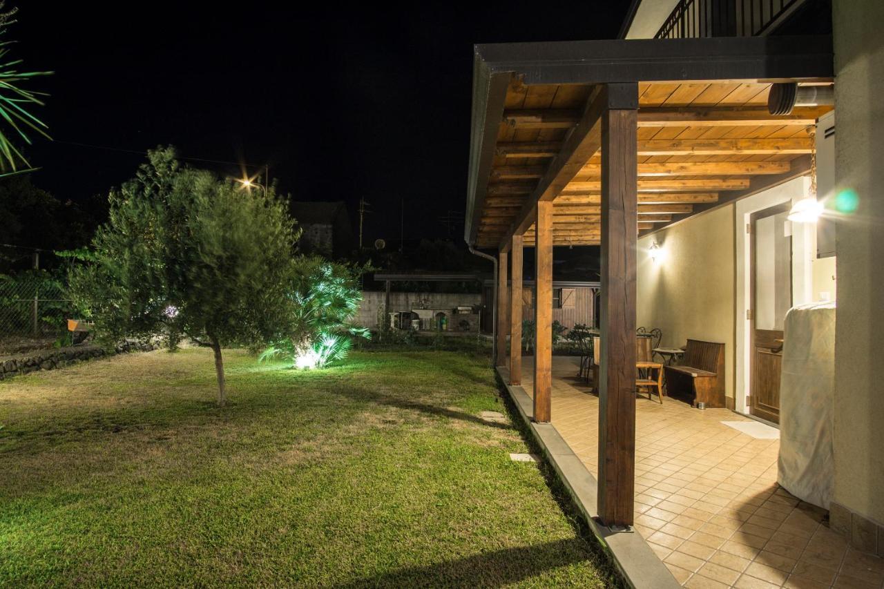 פיידימונטה אטנאו Villa Gusmano מראה חיצוני תמונה